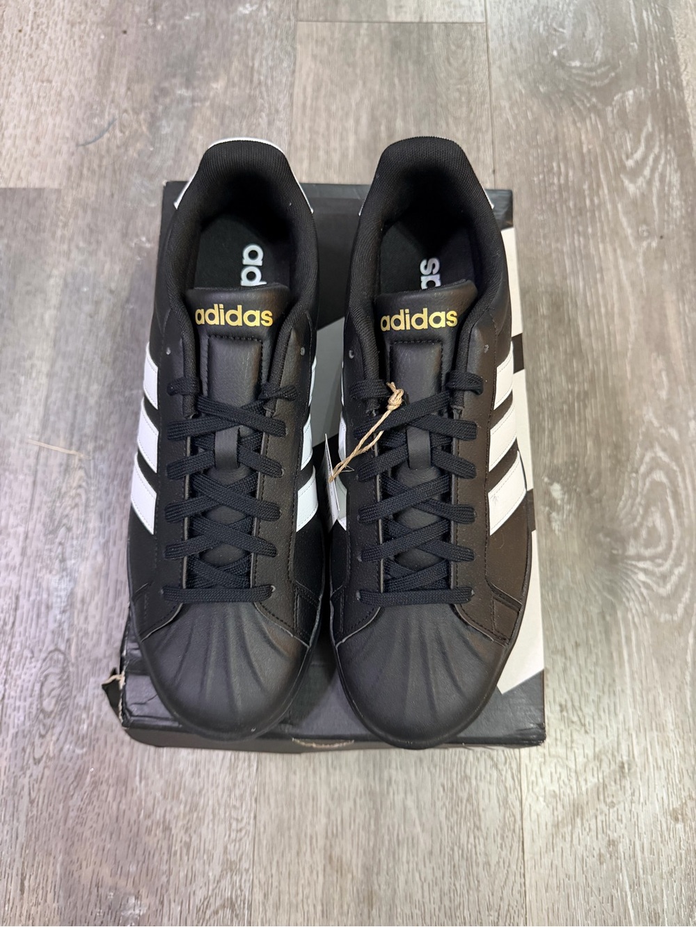 adidas Streettalk Core Black/Cloud White/Matte Gold Low Top Lace-Up JP8276
